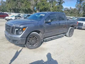 2019 NISSAN TITAN