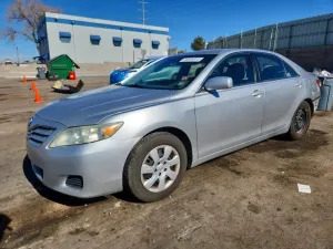 2011 TOYOTA CAMRY