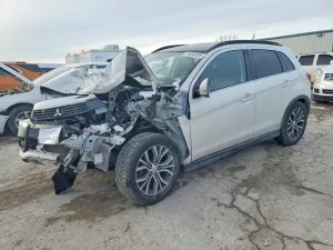2016 MITSUBISHI OUTLANDER