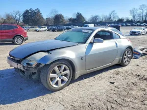 2005 NISSAN 350Z