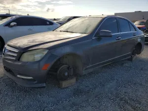 2011 MERCEDES-BENZ C-CLASS