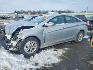 2011 HYUNDAI SONATA