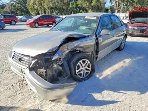 2001 TOYOTA CAMRY