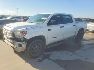 2016 TOYOTA TUNDRA