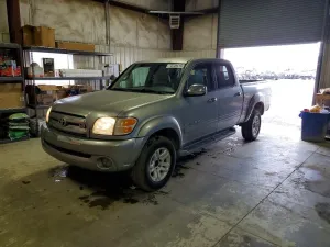 2004 TOYOTA TUNDRA