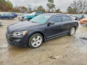 2016 VOLKSWAGEN PASSAT
