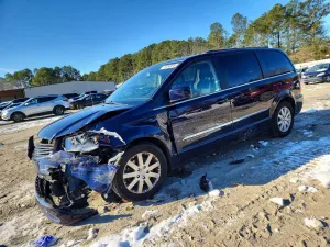 2014 CHRYSLER MINIVAN