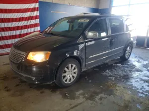 2012 CHRYSLER MINIVAN