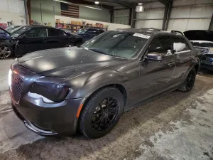2016 CHRYSLER 300