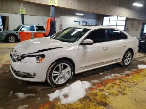 2014 VOLKSWAGEN PASSAT
