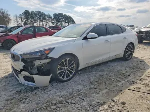 2019 KIA CADENZA