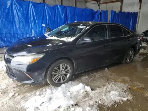 2016 TOYOTA CAMRY