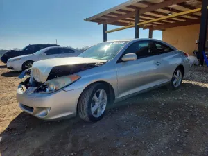 2004 TOYOTA CAMRY SOLA