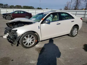 2010 LINCOLN TOWNHOUSE MKZ