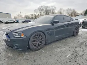 2013 DODGE CHARGER
