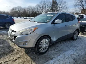 2012 HYUNDAI TUCSON