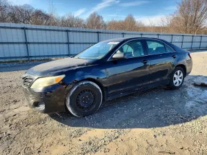 2011 TOYOTA CAMRY