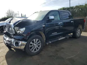 2010 TOYOTA TUNDRA