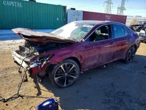 2018 TOYOTA CAMRY