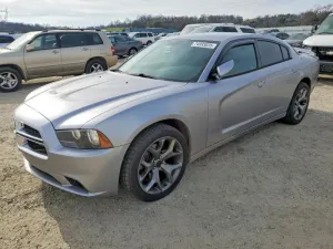 2013 DODGE CHARGER