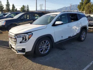 2023 GMC TERRAIN