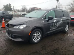2019 CHRYSLER PACIFICA