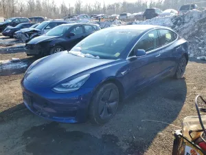 2018 TESLA MODEL 3