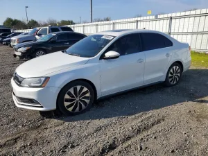 2016 VOLKSWAGEN JETTA