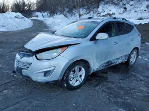 2012 HYUNDAI TUCSON