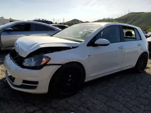 2015 VOLKSWAGEN GOLF