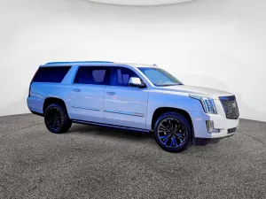 2017 CADILLAC ESCALADE