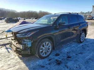 2022 TOYOTA HIGHLANDER