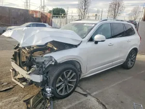 2019 VOLVO XC90