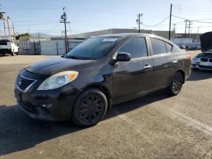 2013 NISSAN VERSA