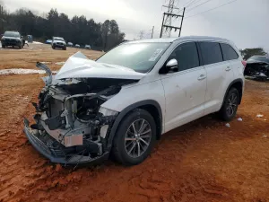 2018 TOYOTA HIGHLANDER