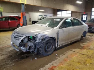 2010 TOYOTA CAMRY