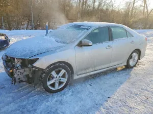 2013 TOYOTA CAMRY