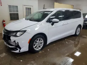 2022 CHRYSLER MINIVAN