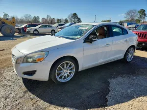 2012 VOLVO S60