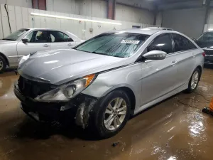 2014 HYUNDAI SONATA