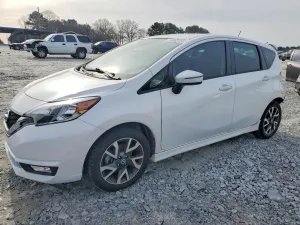 2017 NISSAN VERSA