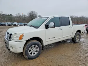 2005 NISSAN TITAN