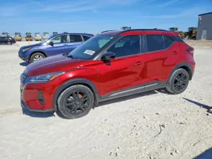 2023 NISSAN KICKS