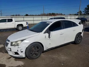 2013 CHEVROLET CRUZE