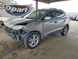 2011 HYUNDAI TUCSON