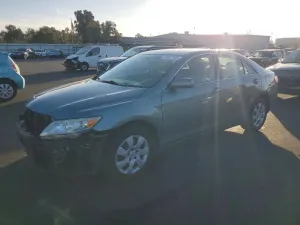 2011 TOYOTA CAMRY
