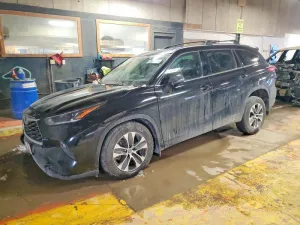 2021 TOYOTA HIGHLANDER