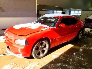 2010 DODGE CHARGER