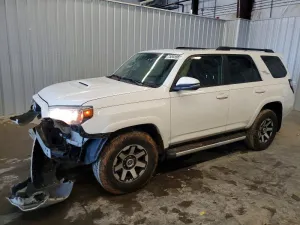 2019 TOYOTA 4RUNNER
