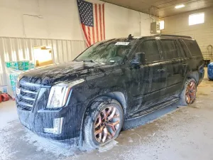 2017 CADILLAC ESCALADE
